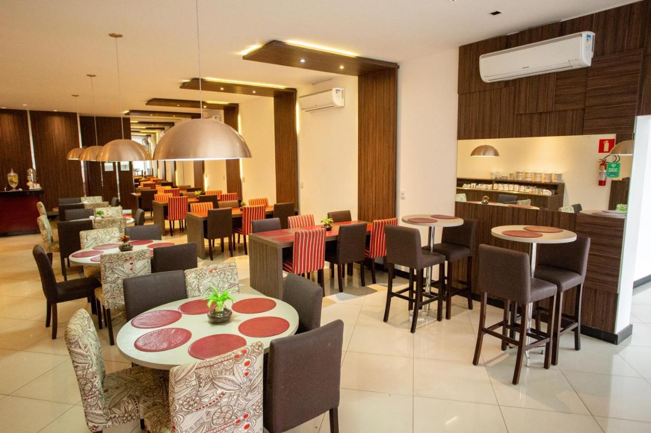 Carlton Plaza Torre Hotel Araxá Buitenkant foto
