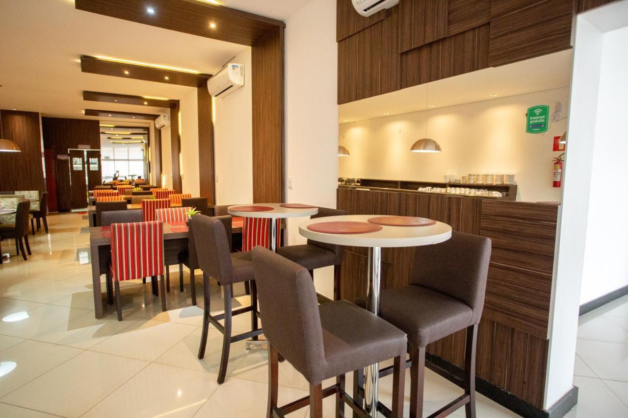 Carlton Plaza Torre Hotel Araxá Buitenkant foto