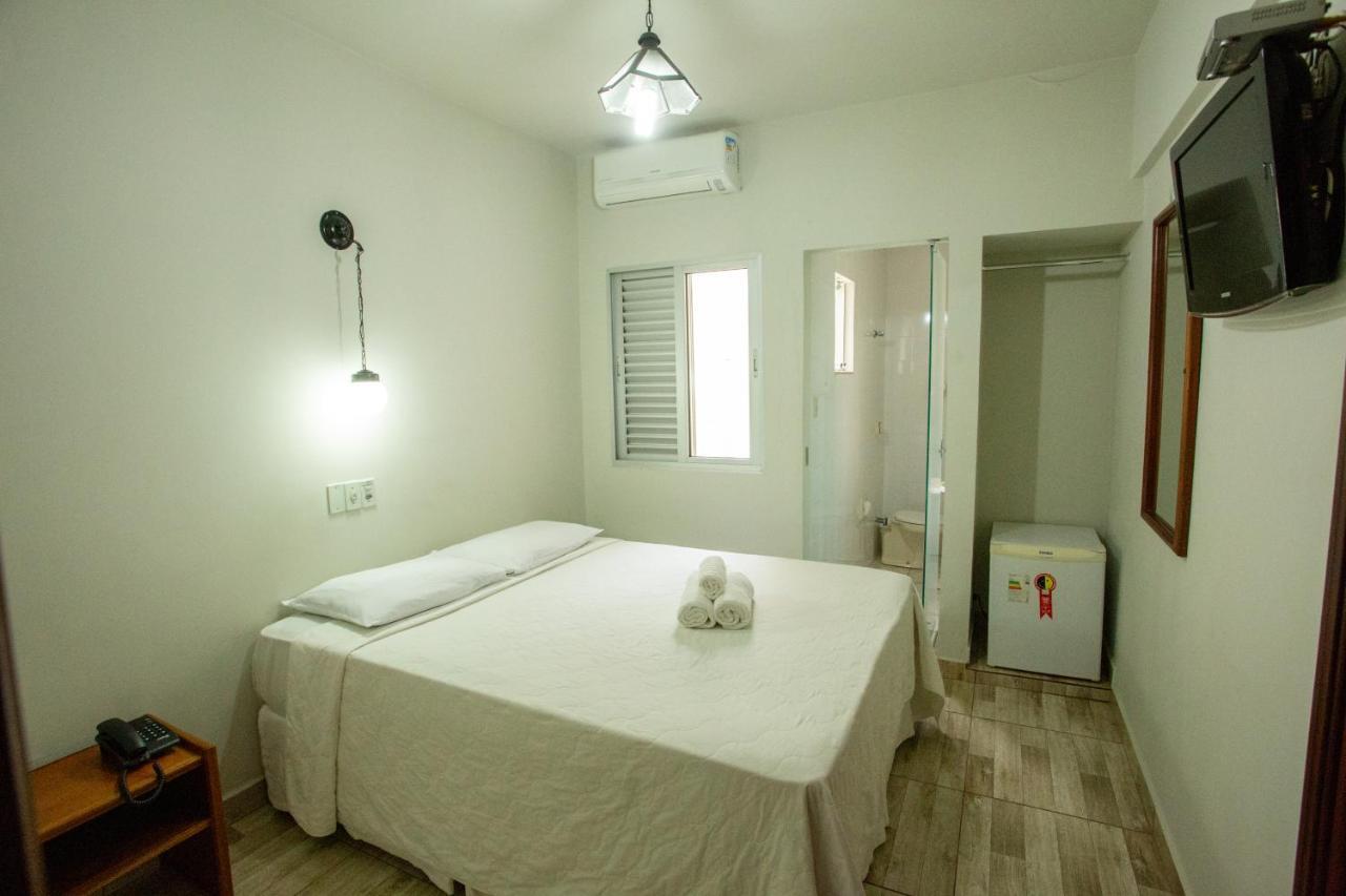 Carlton Plaza Torre Hotel Araxá Buitenkant foto