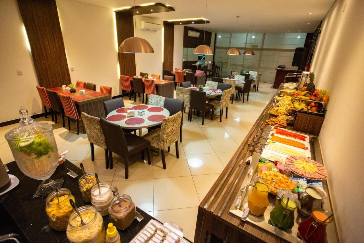 Carlton Plaza Torre Hotel Araxá Buitenkant foto